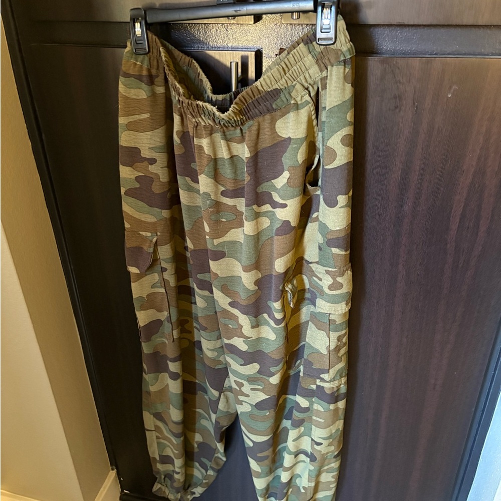 Women Camouflage Pants